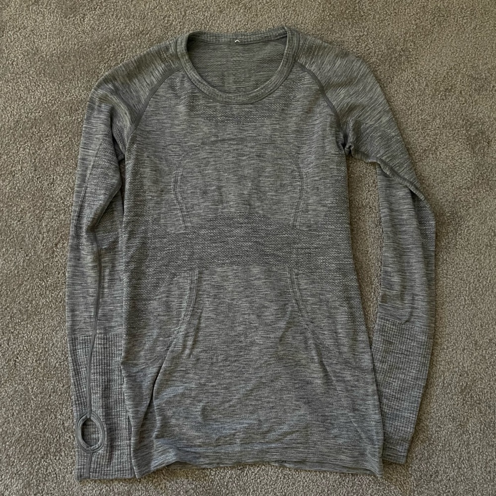 Lululemon | Gray ‘Swiftly Tech’ Long Sleeve